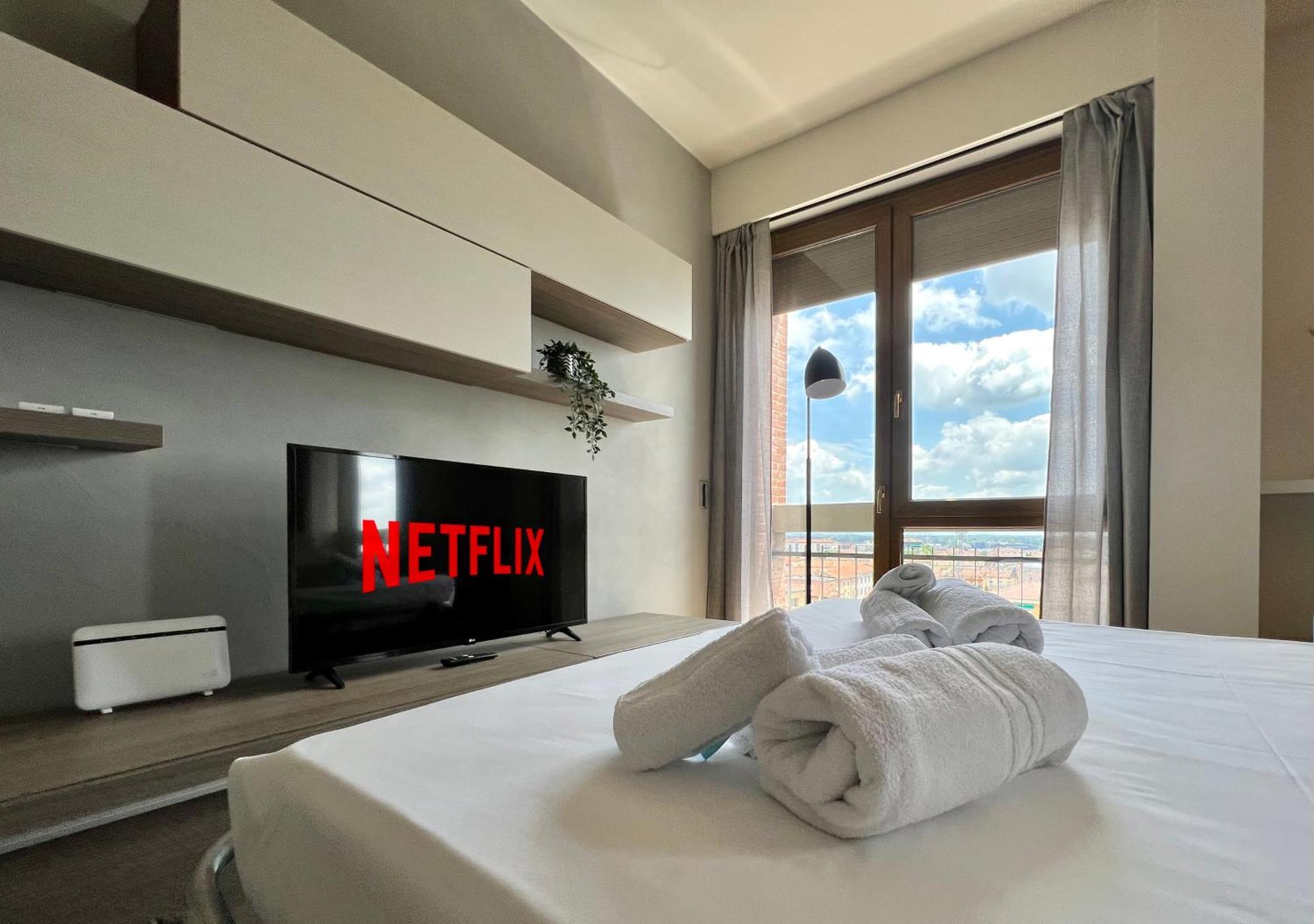 - Arena - Panoramic View - Apartment